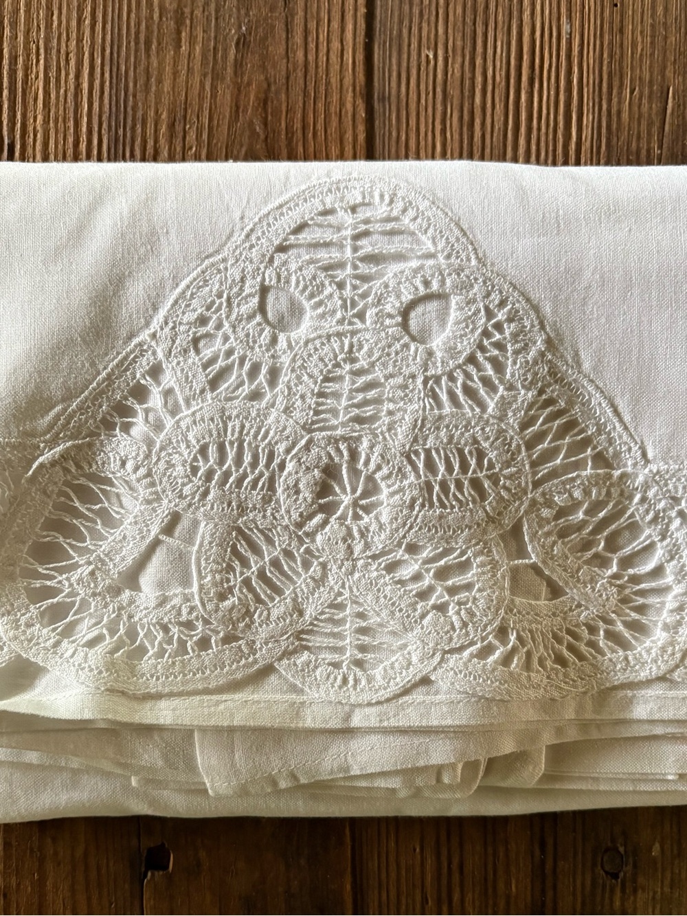 White Battenburg Lace Pillow Cases Vintage Home set 2 standard